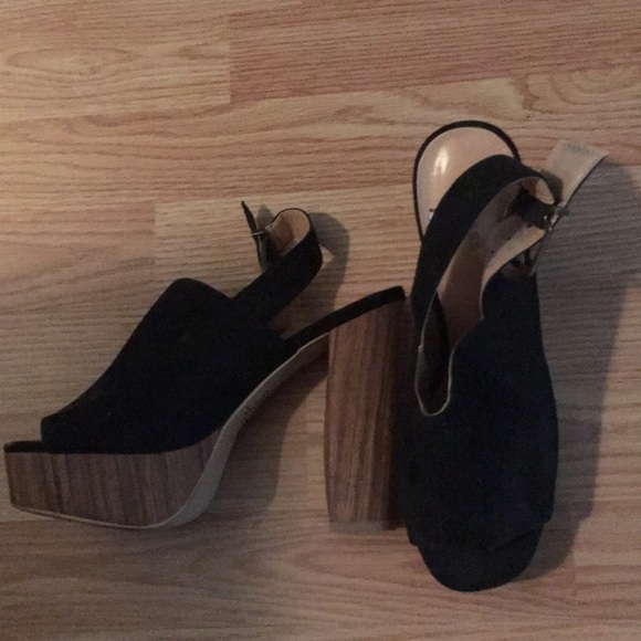 Express Shoes - Black express heels